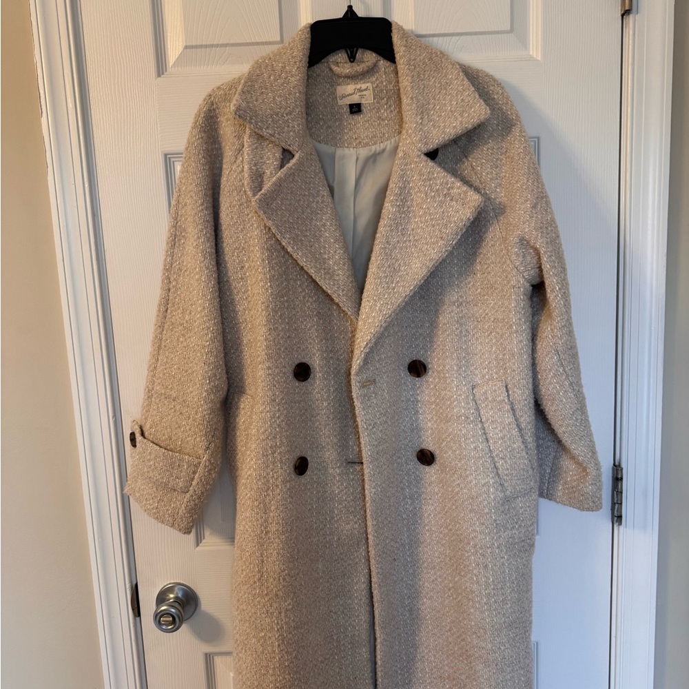 Universal Thread Cream Double-Breasted Bouclé Coat